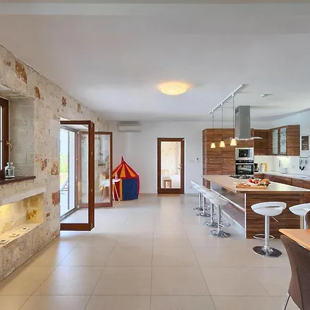 Vikendica Dubravka Mofardini