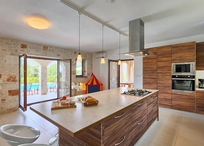 Dubravka * Mofardini